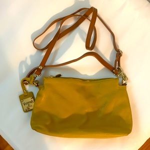 Italian leather shoulder or crossbody bag. Yellow. Great condition.